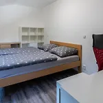 U Krizku شقة جيهلافا